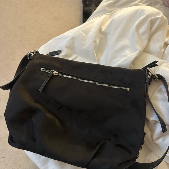 Coach Bag - Picture 2 of 3